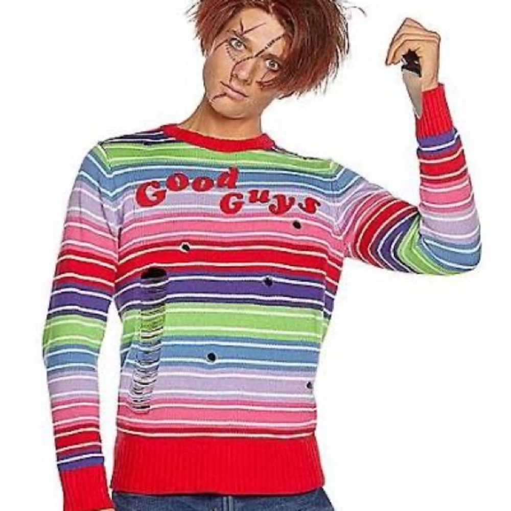 Chucky “good guys” sweater, EUC, sz small